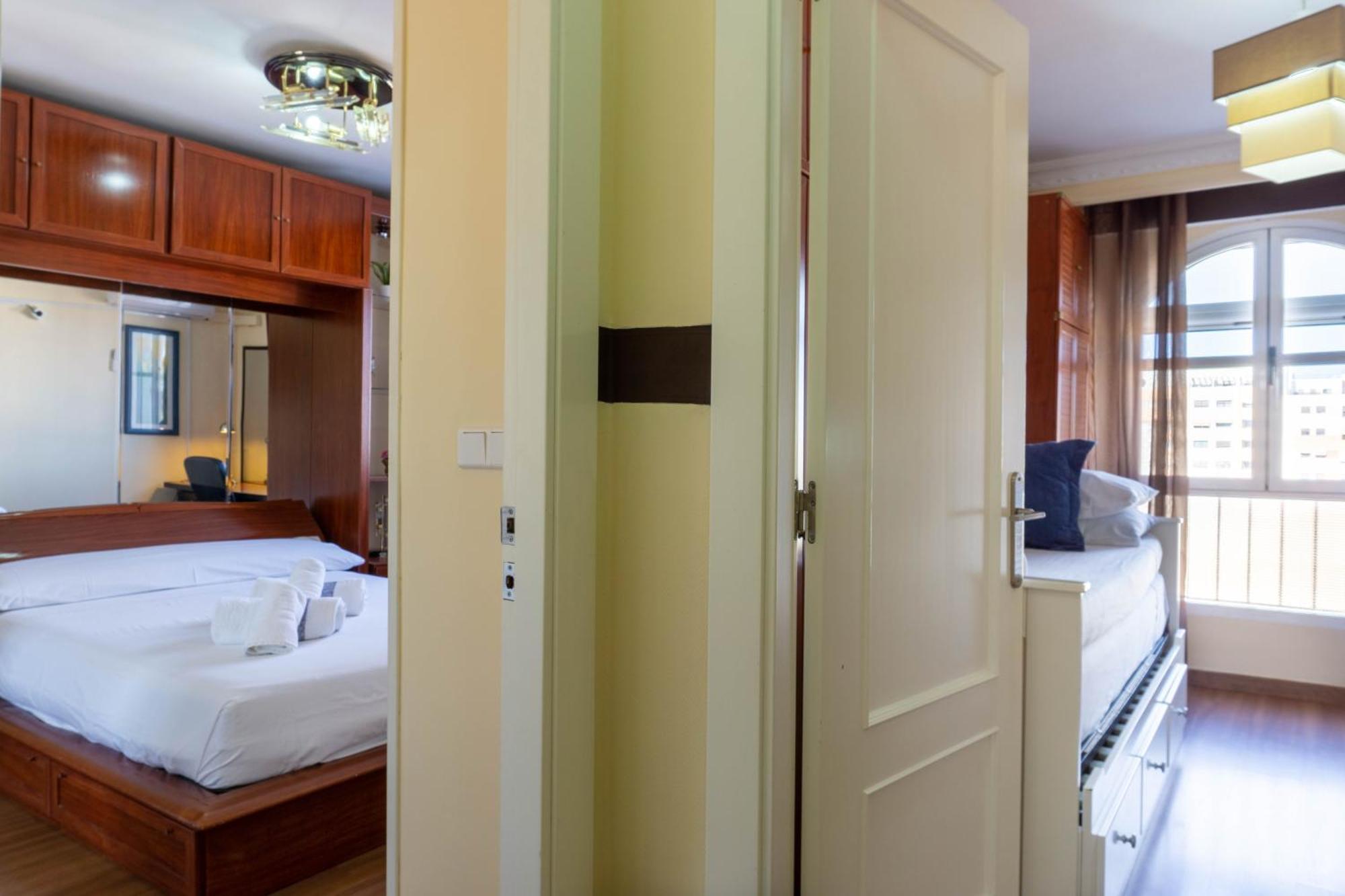 Apartment Aconte Malaga Luaran gambar